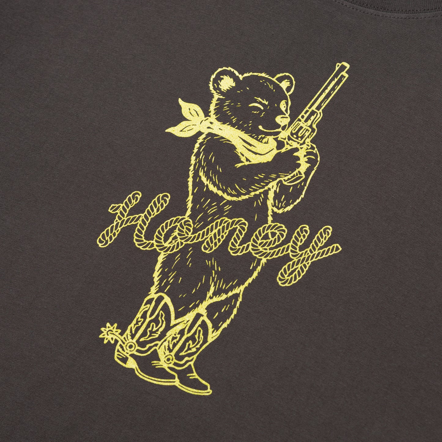 HONEY BEAR TEE CHARCOAL