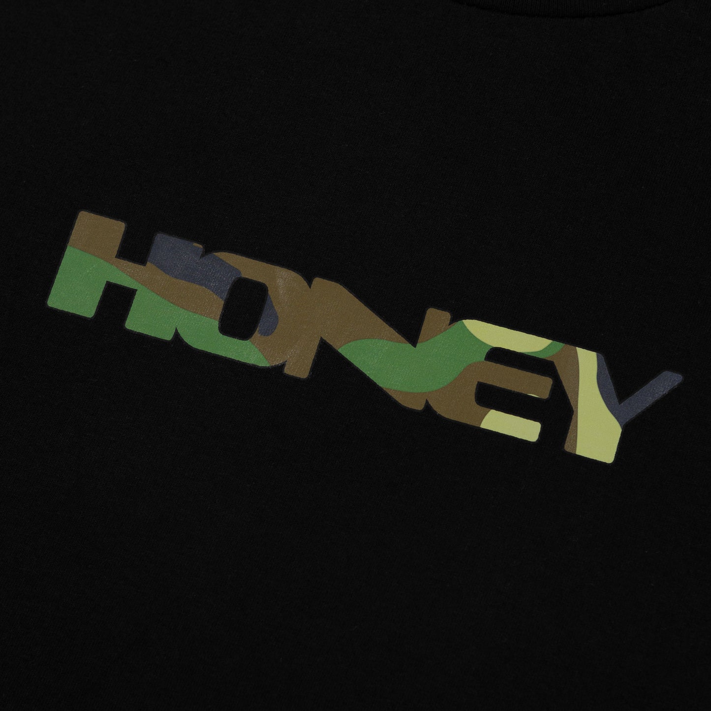 HONEY WOODLAND CAMO TEE BLACK