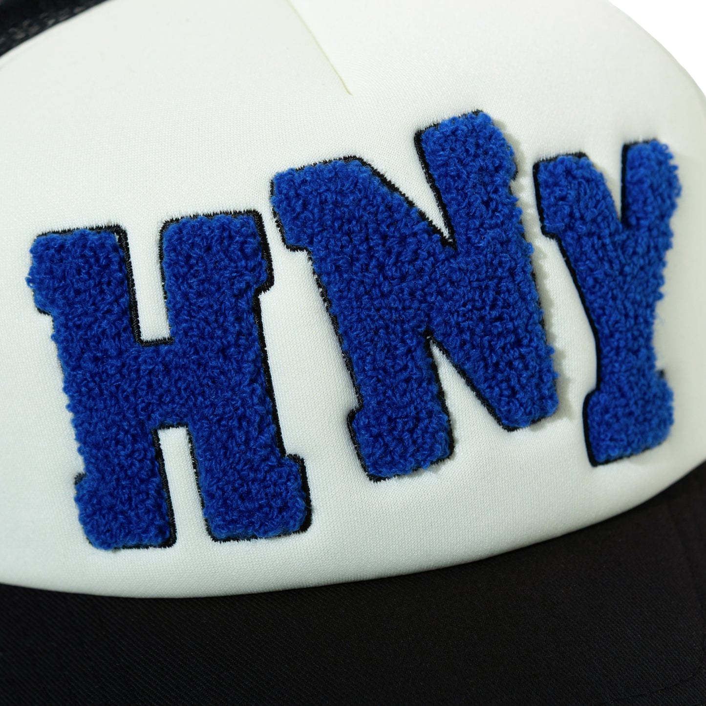 HNY LOGO TRUCKER CAP BLACK