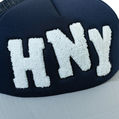 HNY LOGO TRUCKER CAP NAVY