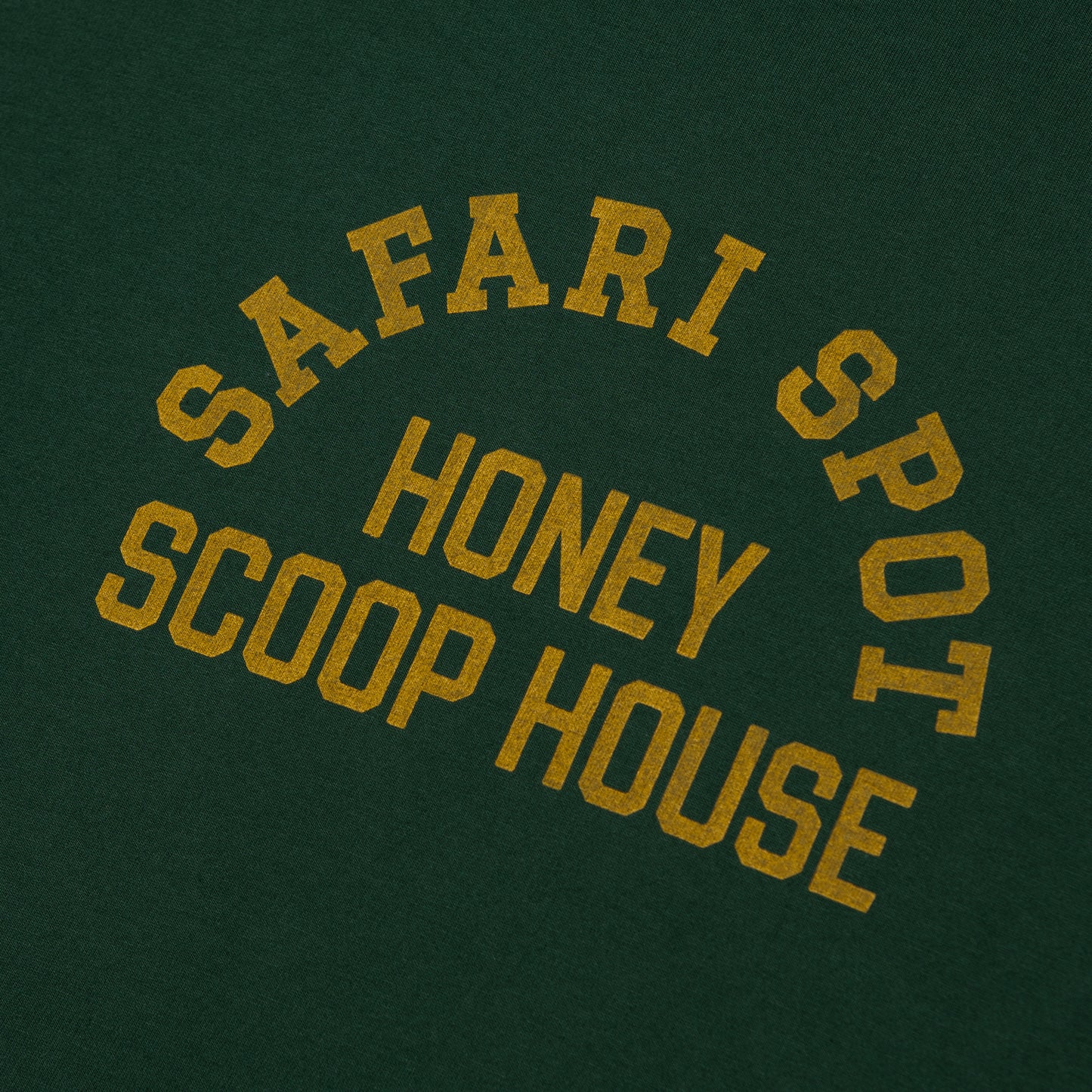 COLLEGE TEE GREEN